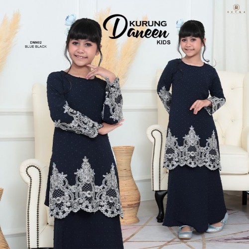 Daneen/02 Blue Black Kids